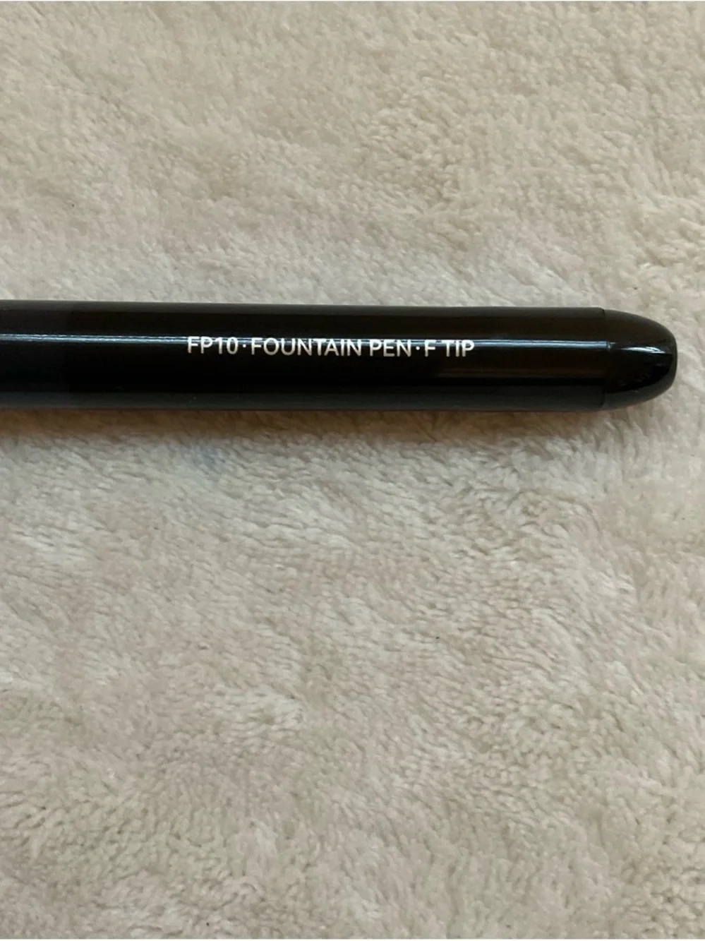 Black Eyeliner Pen - Smooth Precision Liner